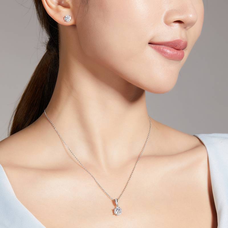 花样年华S925银镀白金MoissanitePendantStud Earring套装